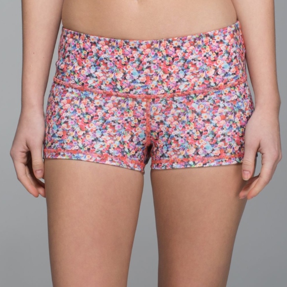 lululemon athletica Pants - Lululemon Boogie Short Prism Petal Multi